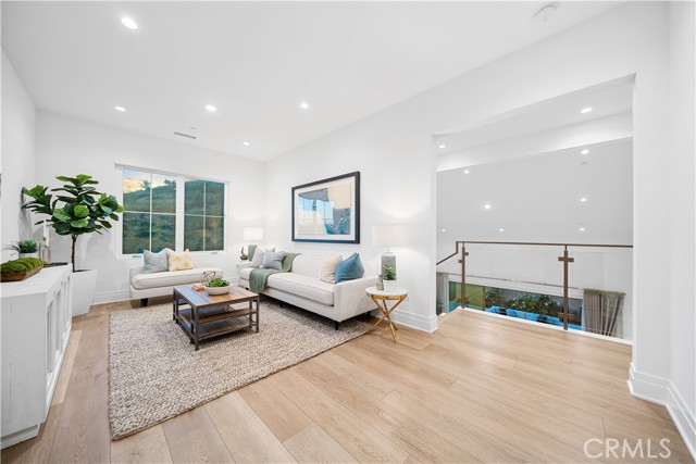 MLS #OC25151149 image #37