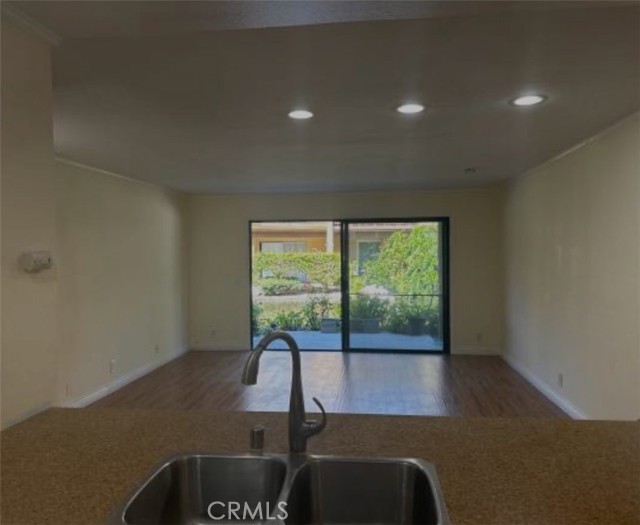 MLS #OC25151224 image #1