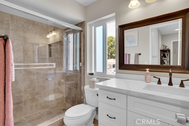 MLS #OC25151351 image #29