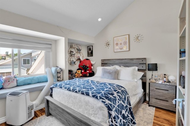 MLS #OC25151351 image #31