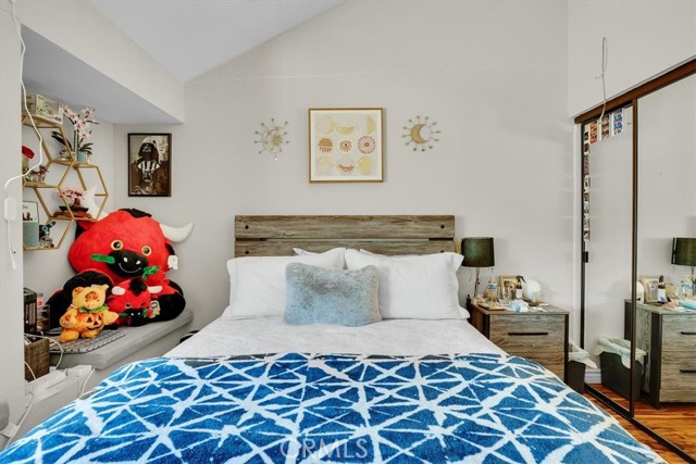 MLS #OC25151351 image #32