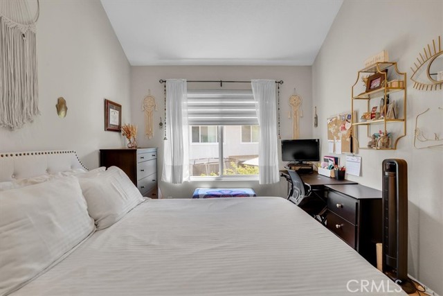 MLS #OC25151351 image #35