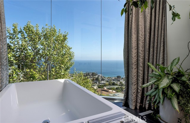 MLS #OC25151450 image #34