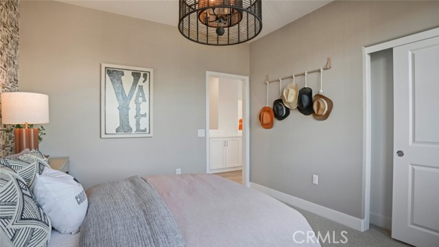 MLS #OC25151652 image #11