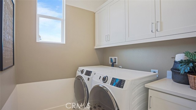 MLS #OC25151652 image #21