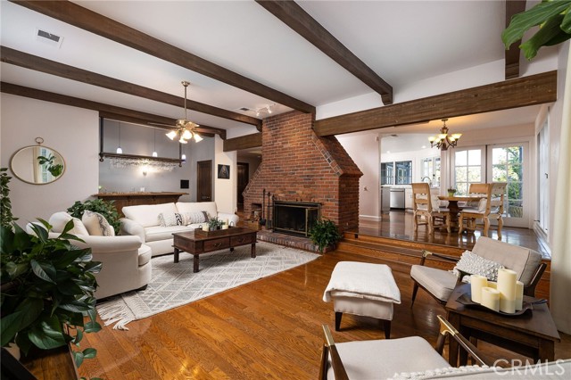 MLS #OC25151857 image #12