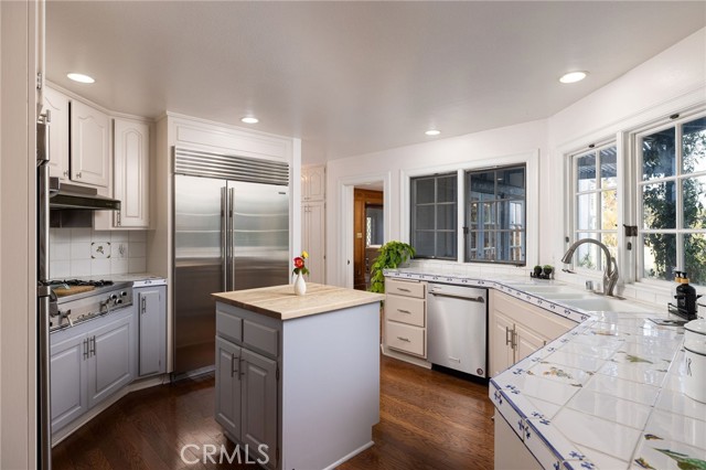 MLS #OC25151857 image #14