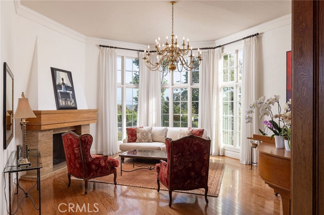 MLS #OC25151857 image #6