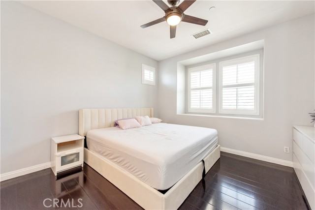 MLS #OC25152249 image #18