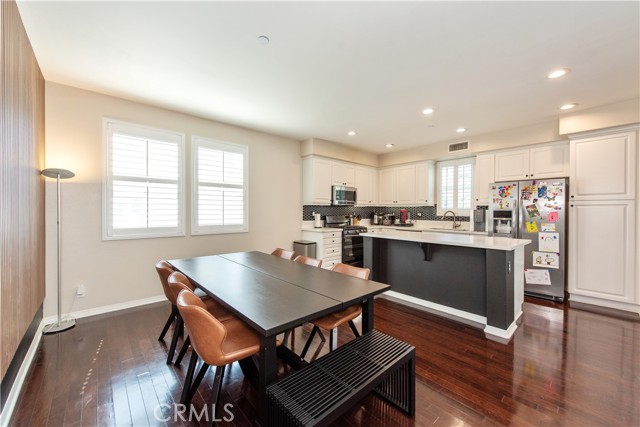 MLS #OC25152249 image #5