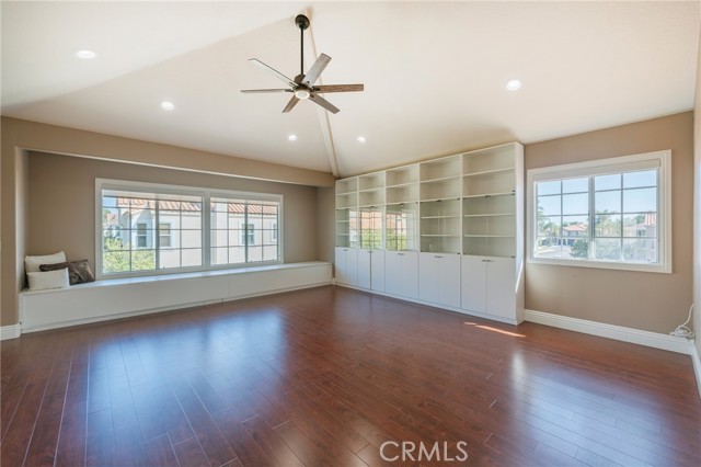 MLS #OC25152359 image #22