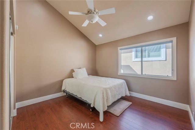 MLS #OC25152359 image #30