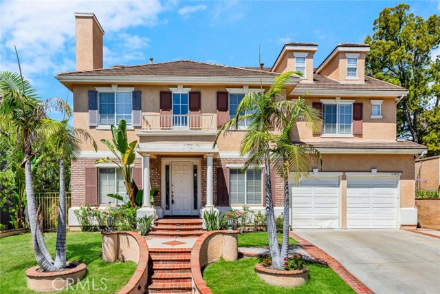 MLS #OC25152461 image #0