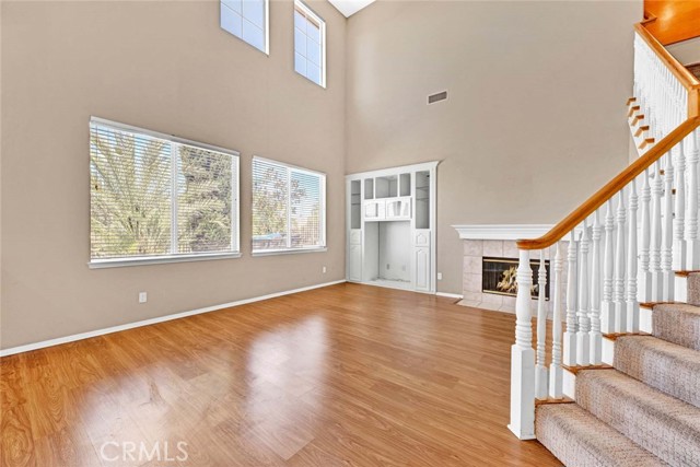 MLS #OC25152461 image #10