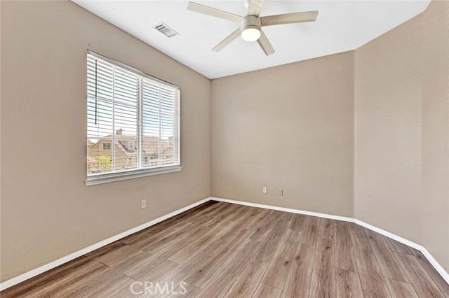 MLS #OC25152461 image #21