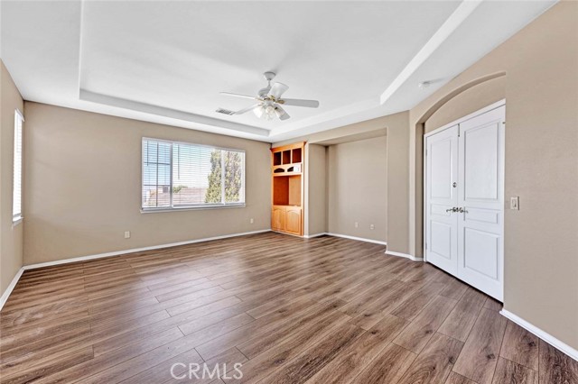 MLS #OC25152461 image #25