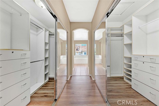 MLS #OC25152461 image #28