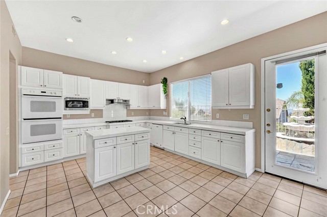 MLS #OC25152461 image #8