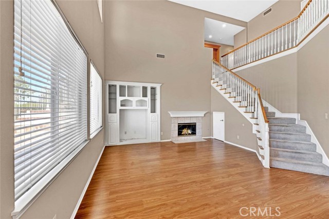 MLS #OC25152461 image #9