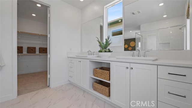 MLS #OC25152517 image #10