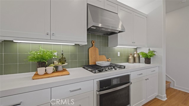 MLS #OC25152517 image #2