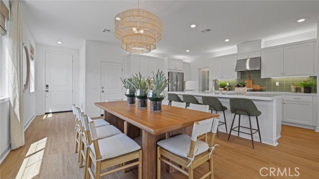 MLS #OC25152517 image #4