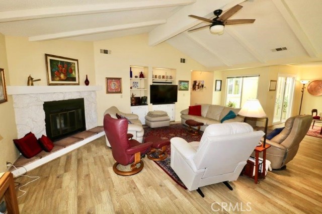 MLS #OC25152584 image #18