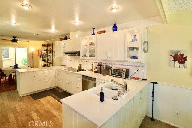 MLS #OC25152584 image #32