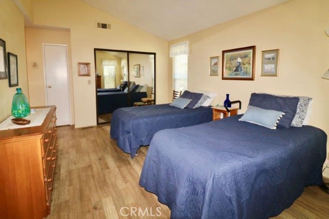 MLS #OC25152584 image #40