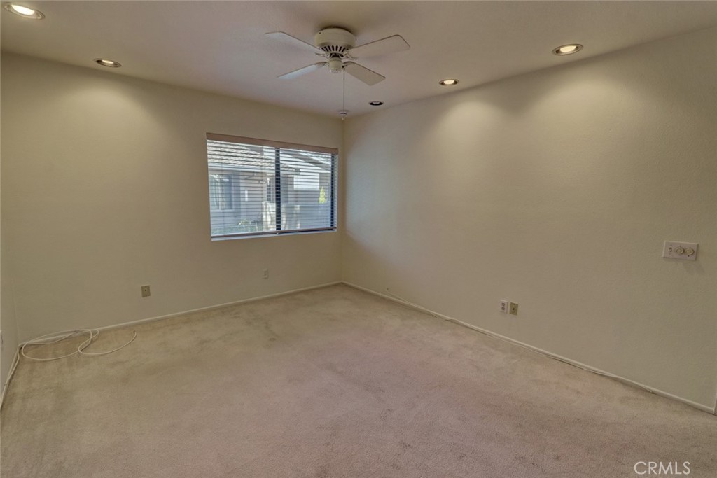 MLS #OC25152833 image #23