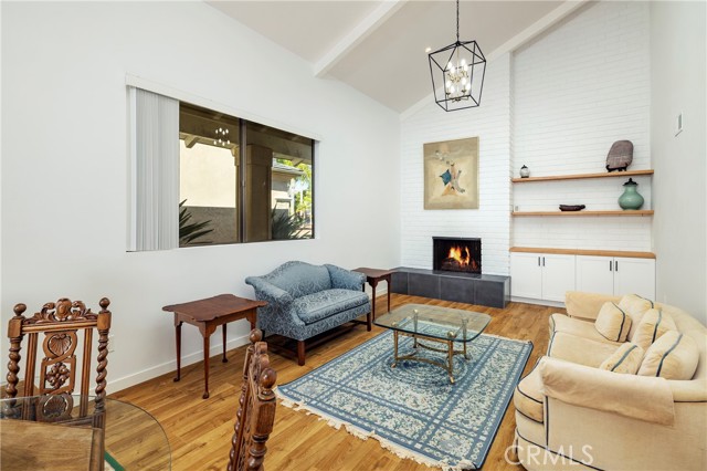 MLS #OC25152899 image #3