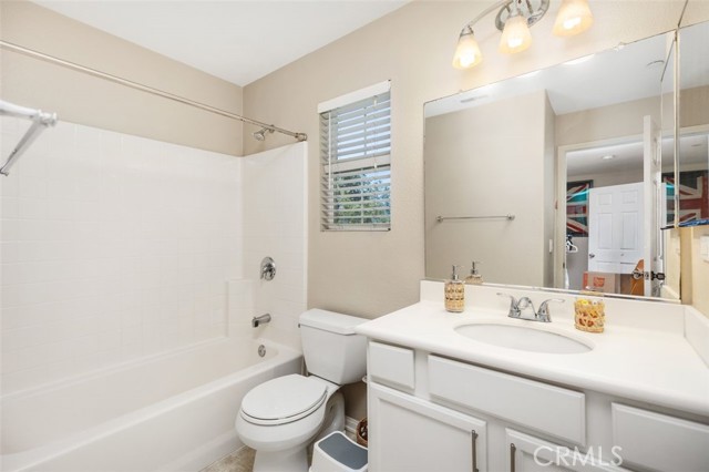 MLS #OC25153000 image #24