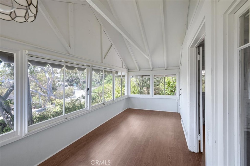 MLS #OC25153064 image #19