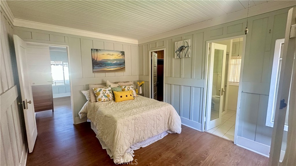 MLS #OC25153064 image #22