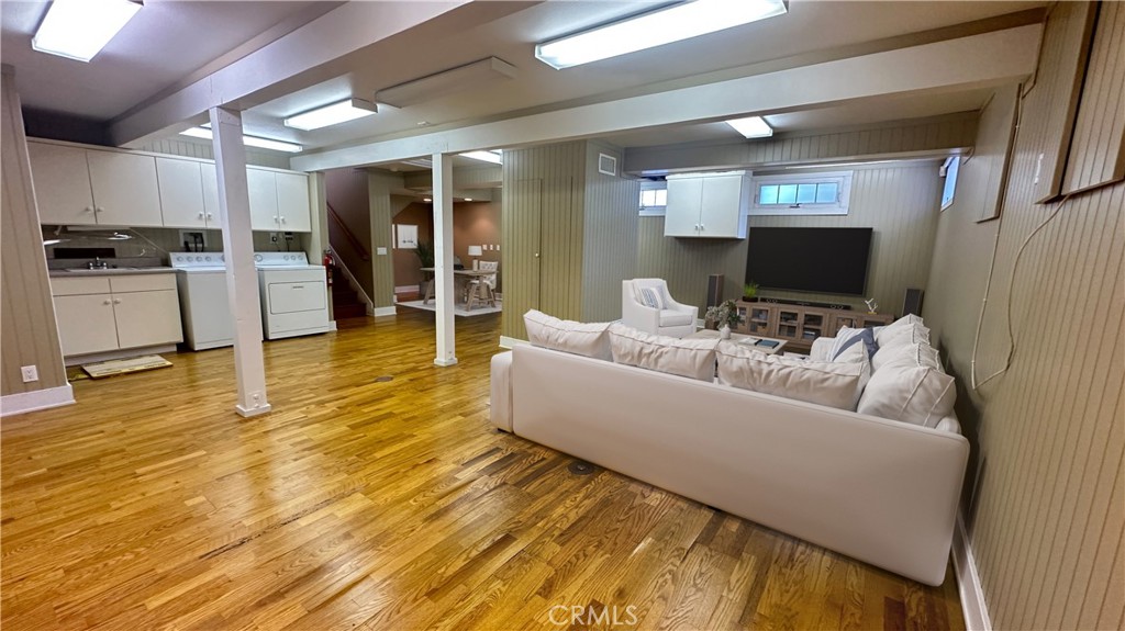 MLS #OC25153064 image #39