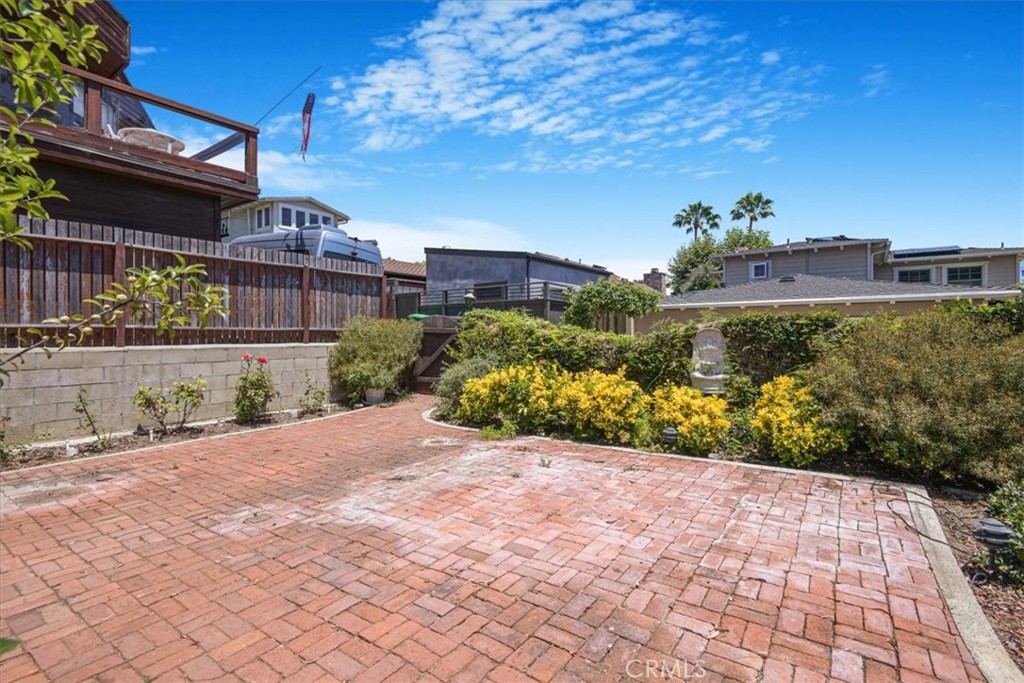 MLS #OC25153064 image #52