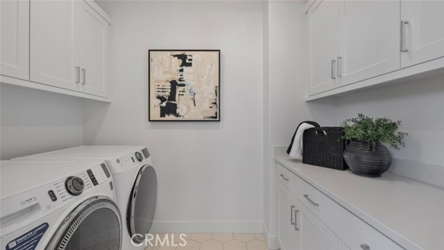 MLS #OC25153077 image #24