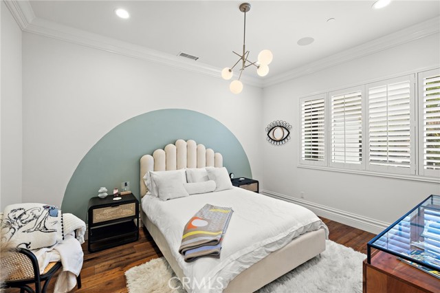 MLS #OC25153093 image #19