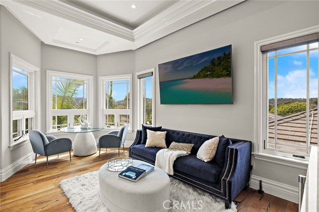 MLS #OC25153093 image #30