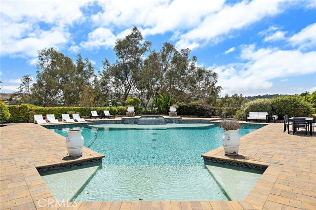 MLS #OC25153093 image #48