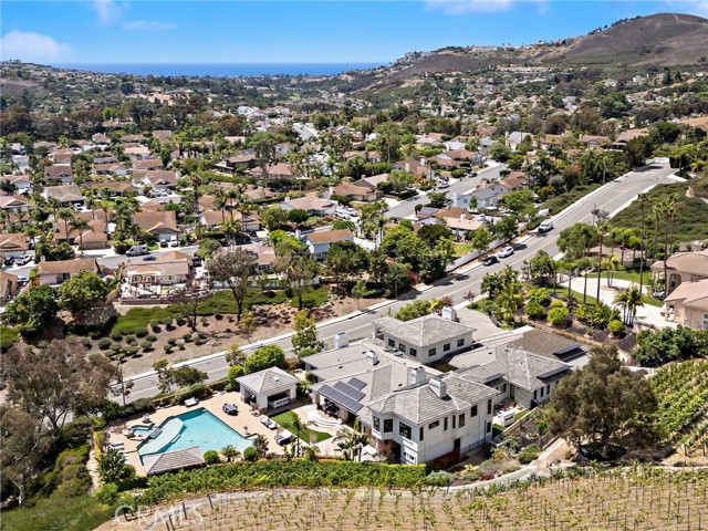 MLS #OC25153093 image #58