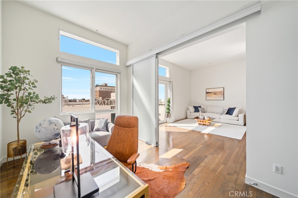 MLS #OC25153148 image #10