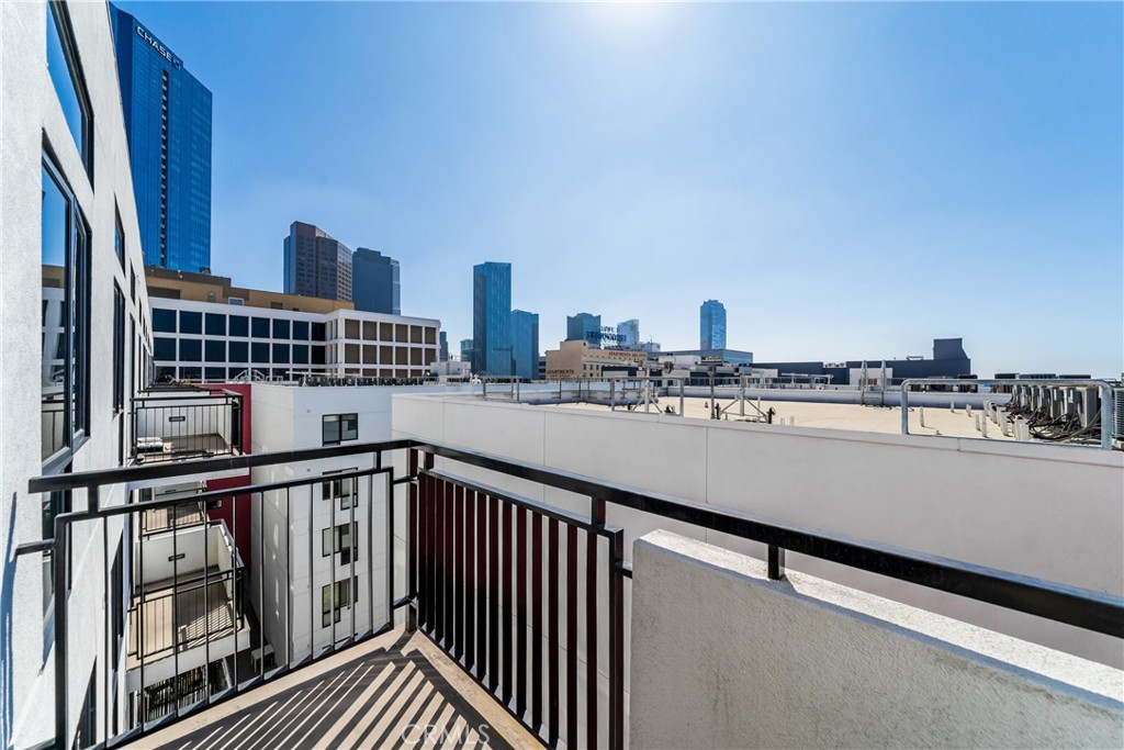 MLS #OC25153148 image #34