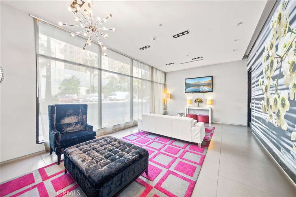 MLS #OC25153148 image #36