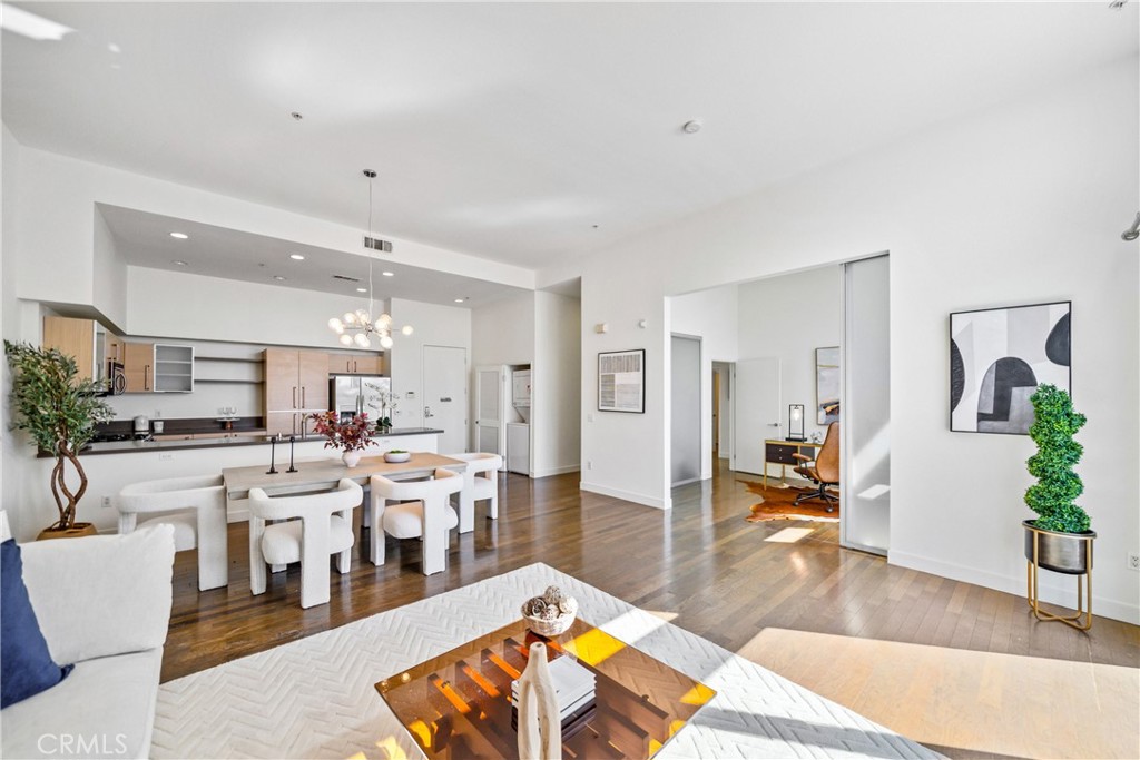 MLS #OC25153148 image #6