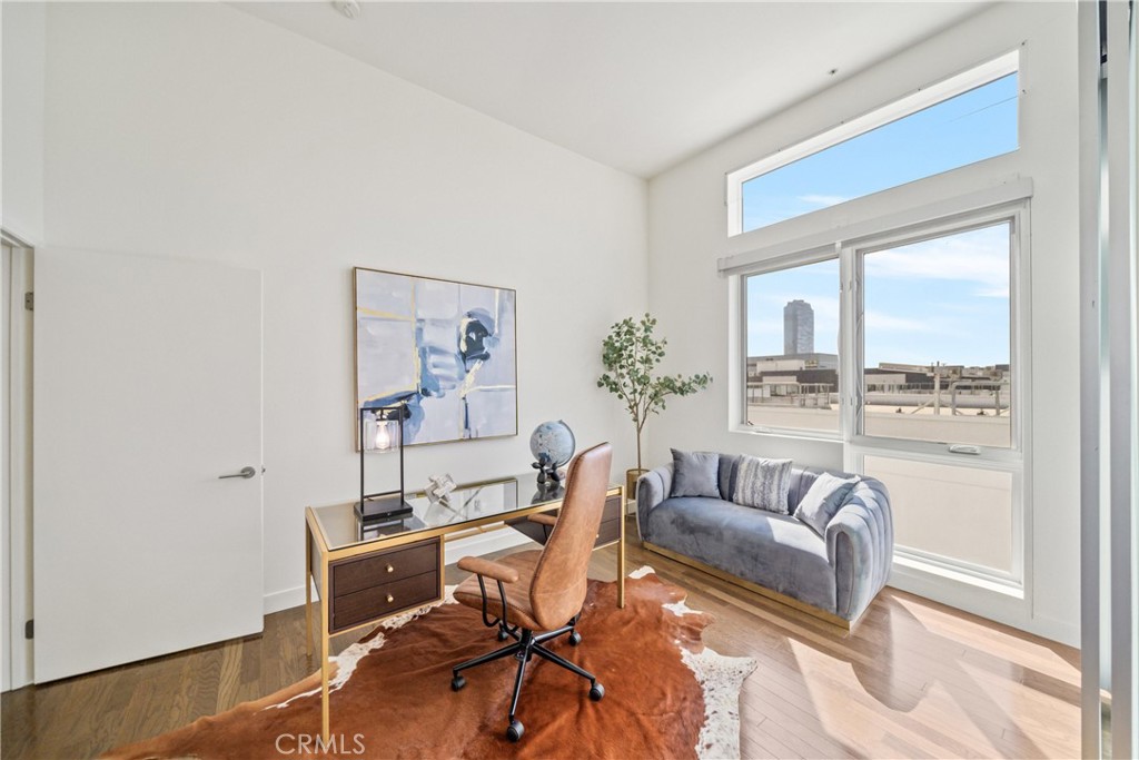 MLS #OC25153148 image #9