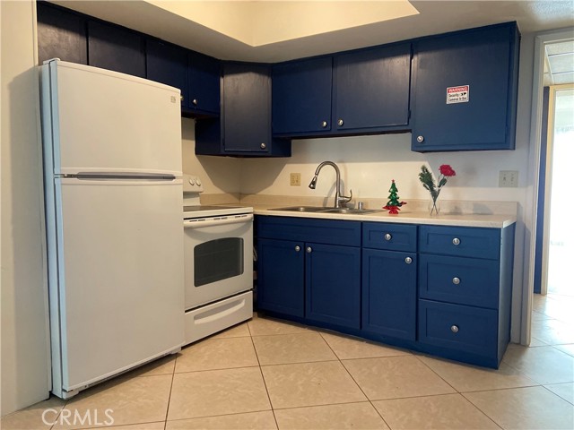 MLS #OC25153330 image #1