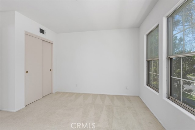 MLS #OC25153357 image #10