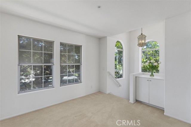 MLS #OC25153357 image #13