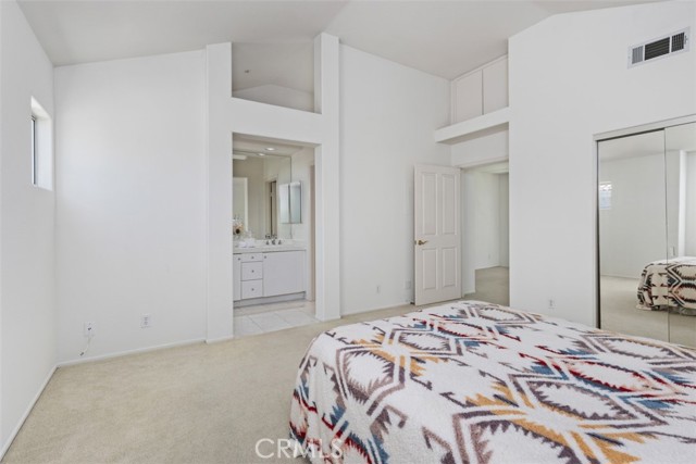 MLS #OC25153357 image #16